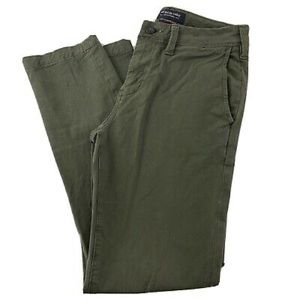 American Eagle slim straight Khaki pant